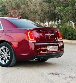 کرایسلەر 300